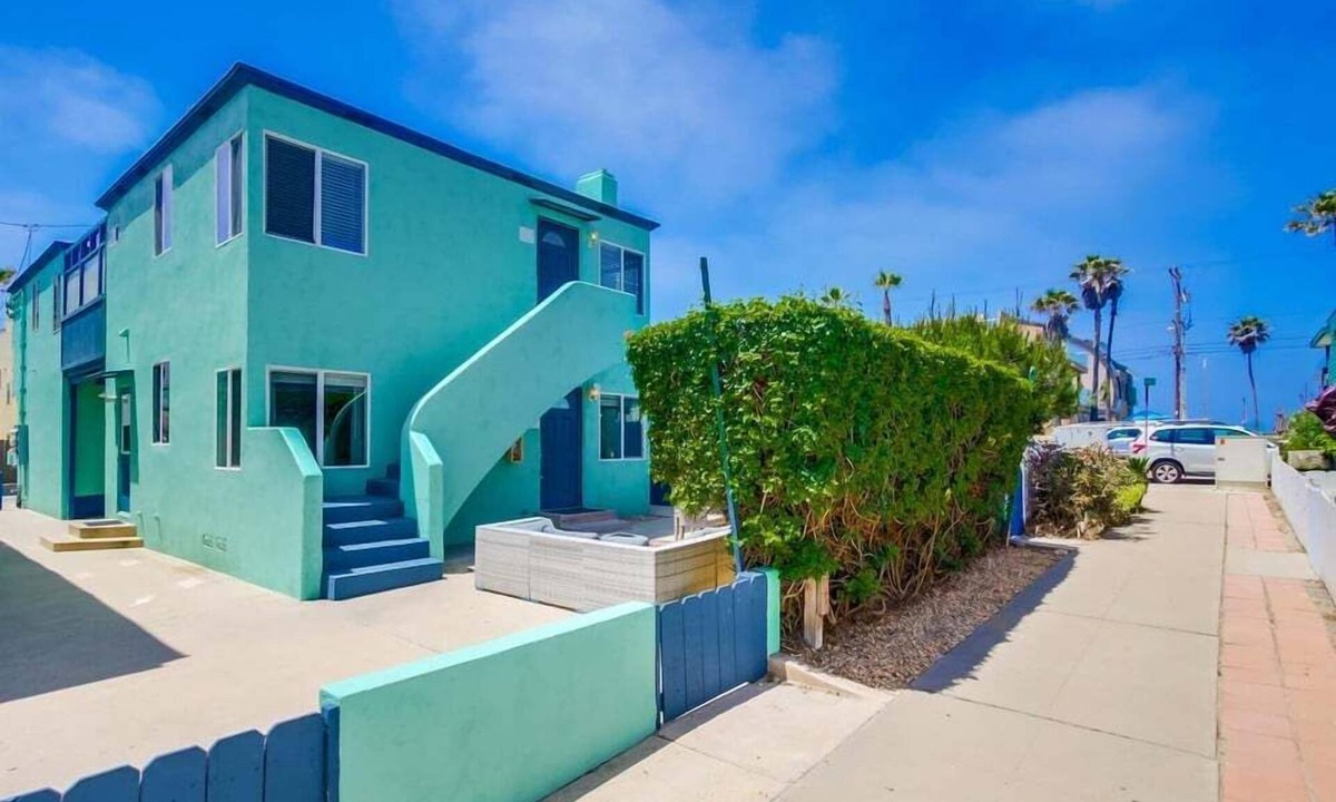 Central Mission Beach Condo | 1 Bedroom Condo, Private Patio with Bbq Grill Steps from Bay
