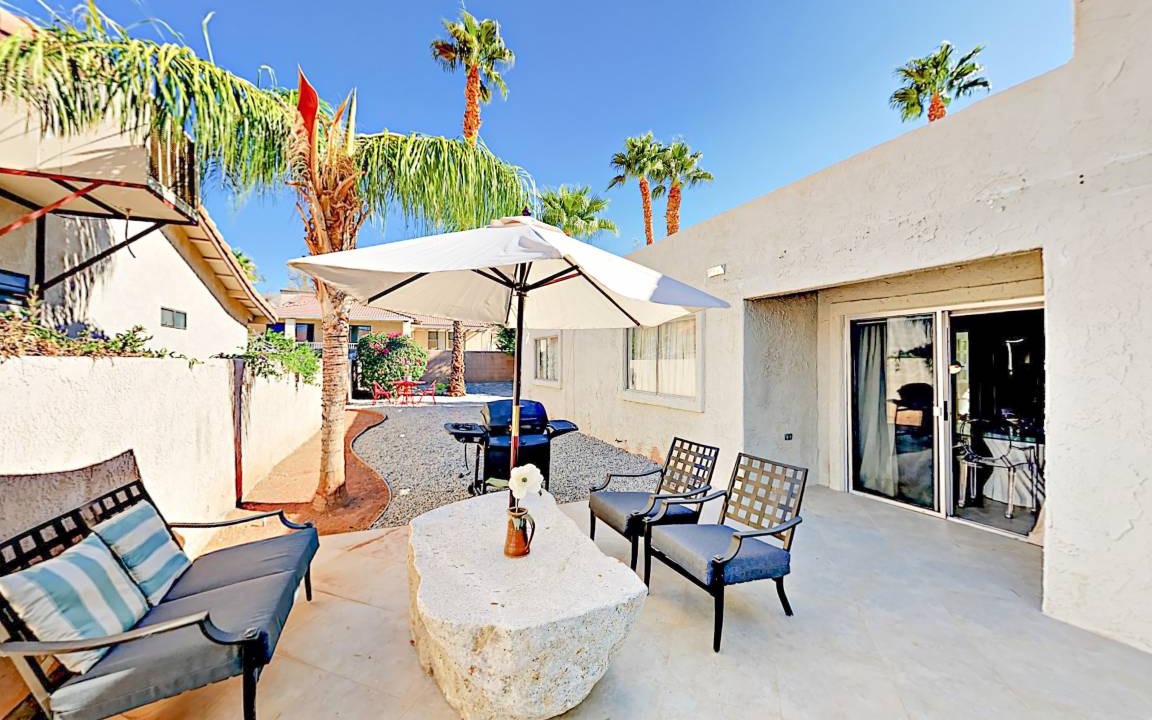 Desert Hot Springs House | 132 m² House ∙ 3 bedrooms ∙ 6 guests