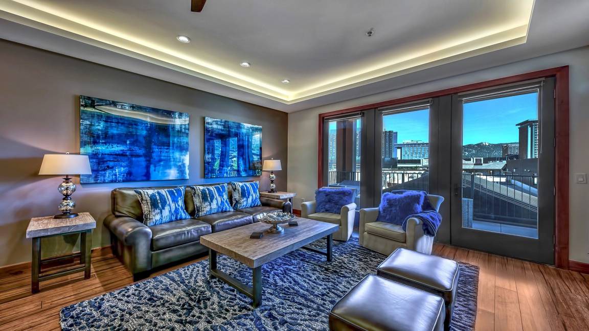 Lakeside Park Condo | 155 m² Condo ∙ 3 bedrooms ∙ 8 guests