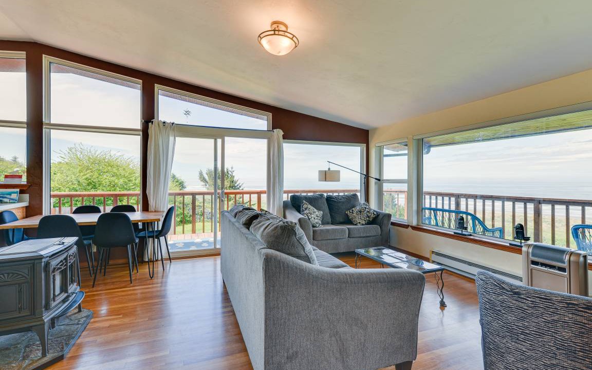 McKinleyville House | 159 m² House ∙ 3 bedrooms ∙ 6 guests