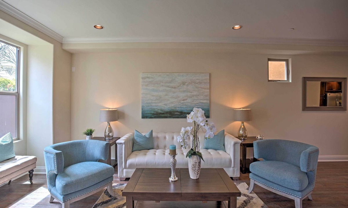 Crown Point Cottage | < 2 Mi to Pacific Beach! Sunny San Diego Escape