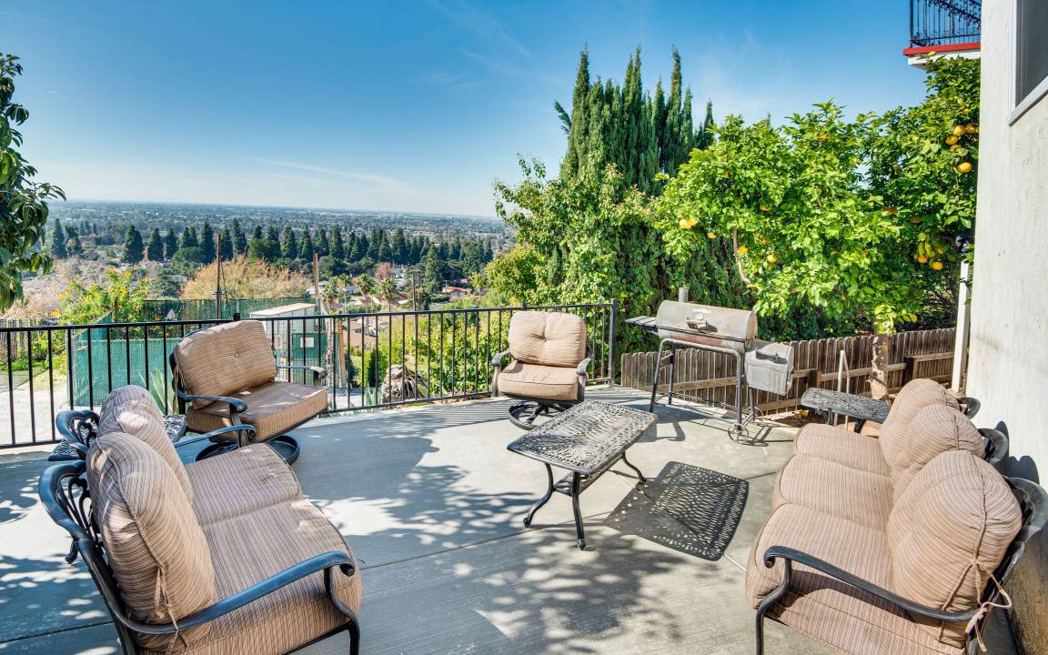 Whittier House | 209 m² House ∙ 3 bedrooms ∙ 8 guests