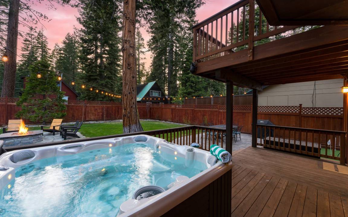 Tahoma House | 223 m² House ∙ 4 bedrooms ∙ 8 guests