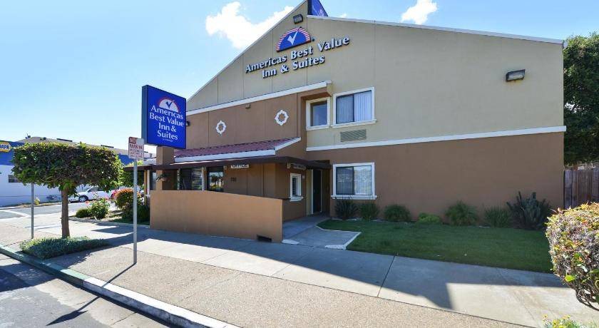Downtown Hotel | 27 m² Motel ∙ 4 guests