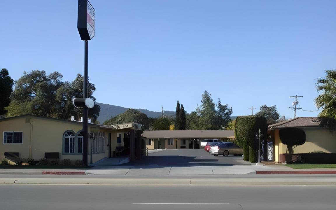 Gilroy Hotel | 27 m² Motel ∙ 4 guests