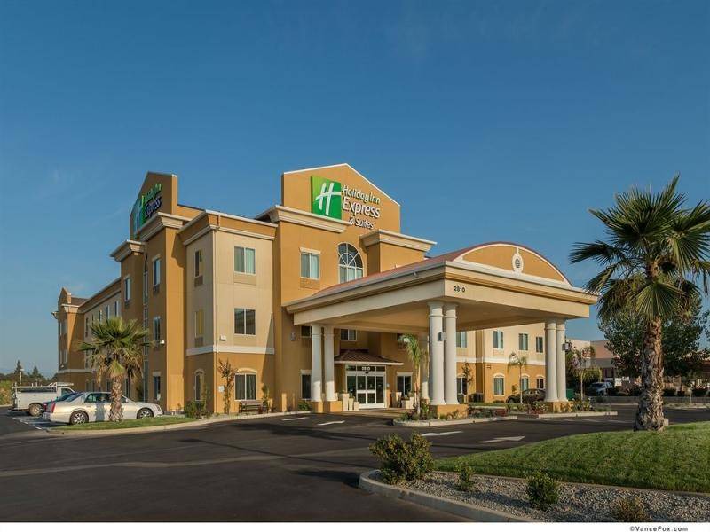 Red Bluff Hotel | 30 m² Hotel ∙ 127 guests