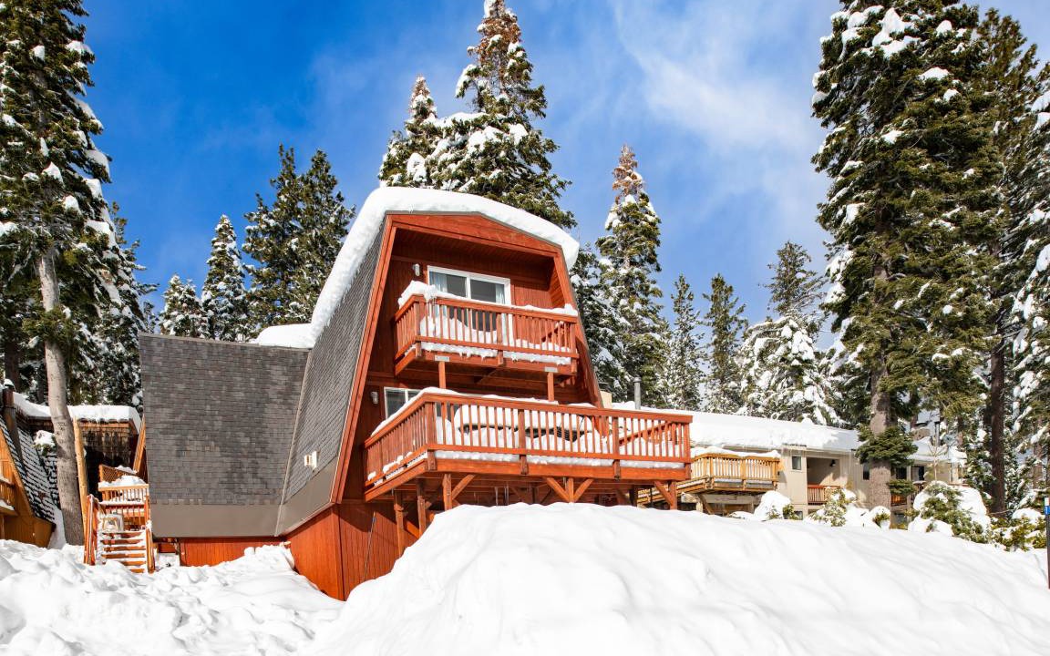 Tahoe Woods House | 313 m² House ∙ 3 bedrooms ∙ 6 guests
