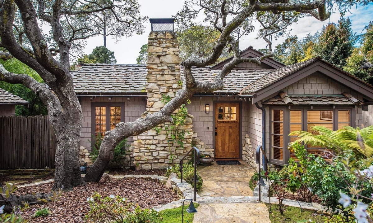 Southeast Carmel House | 3765 Serenbe ~ Walk Downtown, Stunning Custom Home