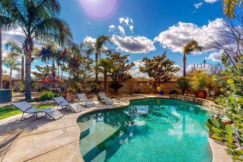 Roseville House | 392 m² House ∙ 5 bedrooms ∙ 6 guests