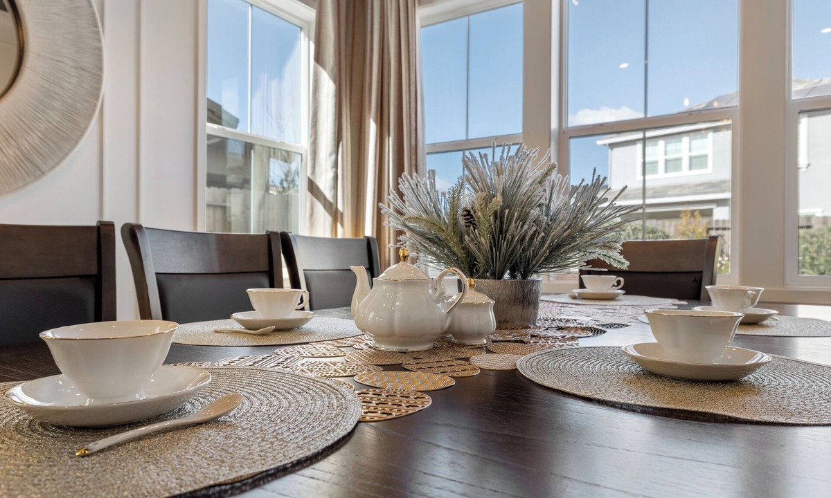 Elk Grove House | 4-bedroom Elegant 4039sq ft Designer Home Near Casino 19min fr Sacramento