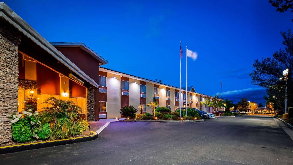 Corning Hotel | 40 m² Hotel ∙ 127 guests