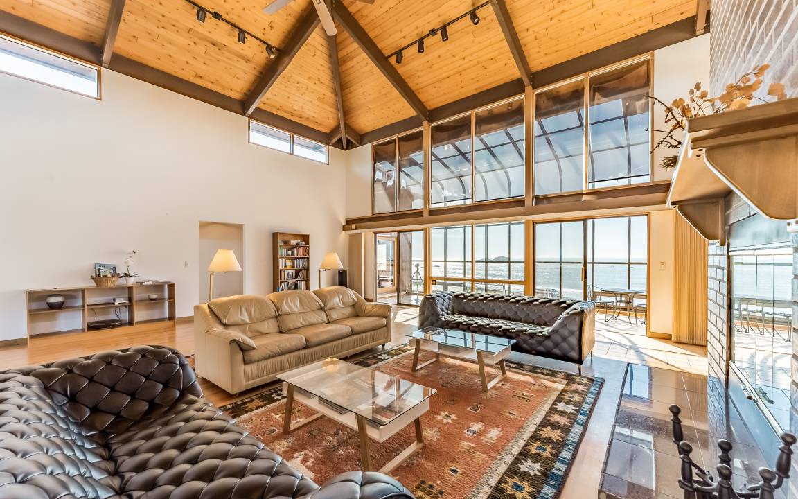 Crescent City North House | 418 m² House ∙ 5 bedrooms ∙ 12 guests