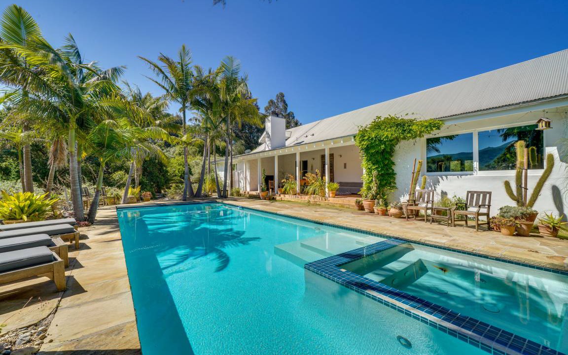 Carpinteria House | 464 m² House ∙ 4 bedrooms ∙ 7 guests