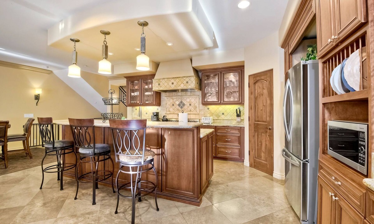 Carlsbad Village Condo | 5 Star, Gorgeous Luxury Condo IN Carlsbad Village