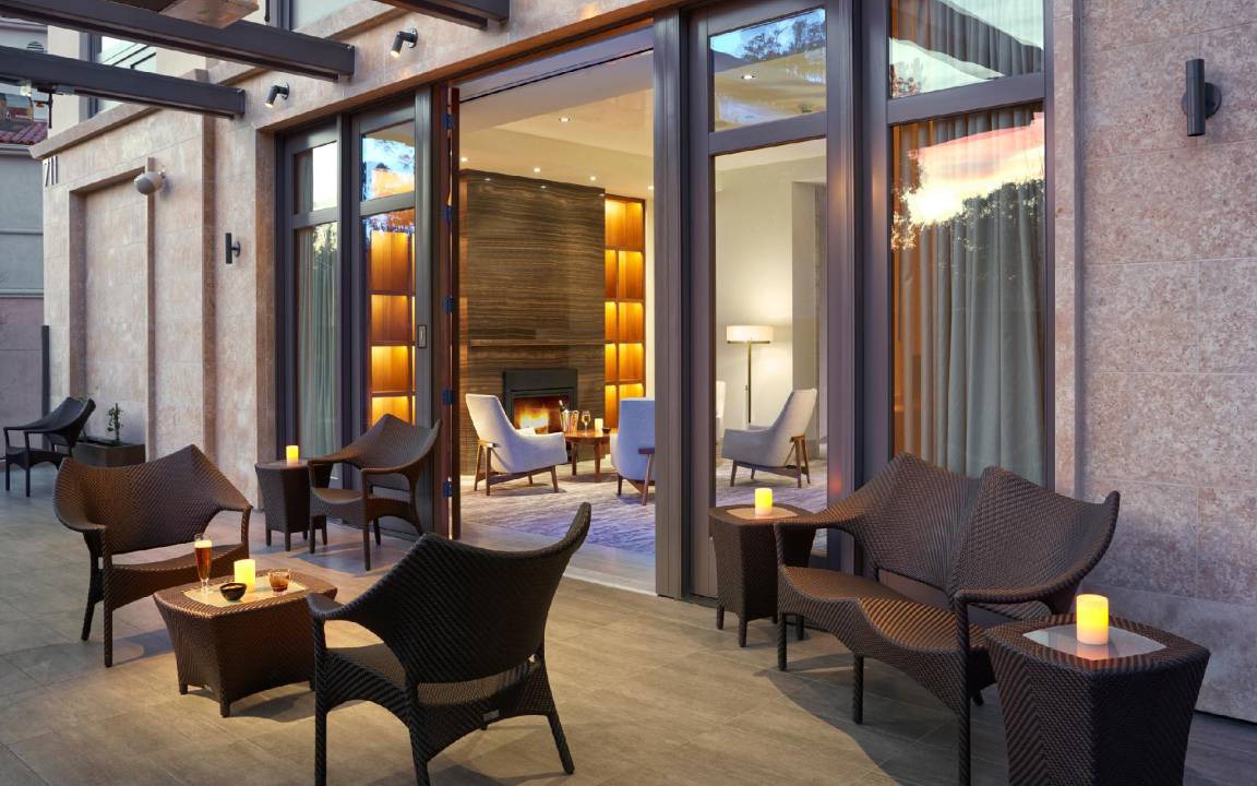 University South Hotel | 625 m² Hotel ∙ 4 guests