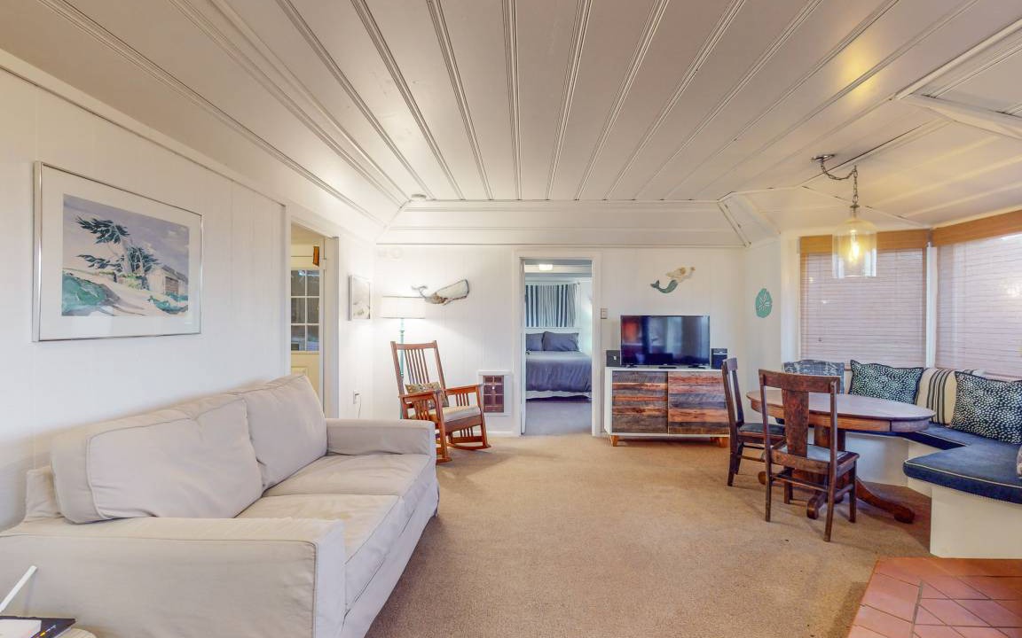 Salmon Creek House | 73 m² House ∙ 2 bedrooms ∙ 6 guests