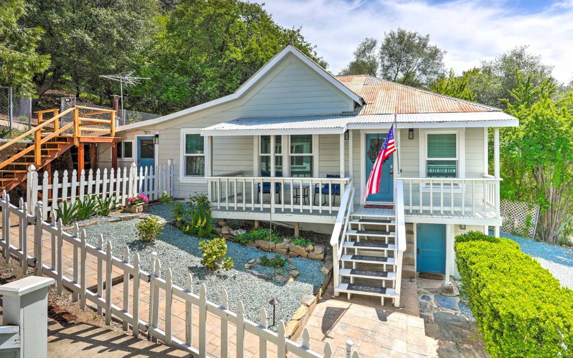 Sutter Creek Cottage | 83 m² Cabin ∙ 3 bedrooms ∙ 6 guests