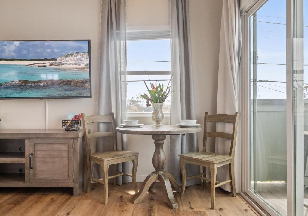 Sunset Cliffs Apartment | A4609b- Sunset Cliffs Dream Apartment