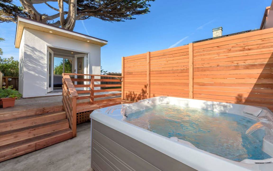 Moss Beach Other | Accommodation ∙ 1 bedroom ∙ 10 guests
