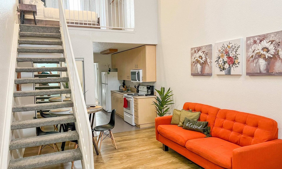 Cortez Hill Apartment | Amazing Loft, and Location near DT area