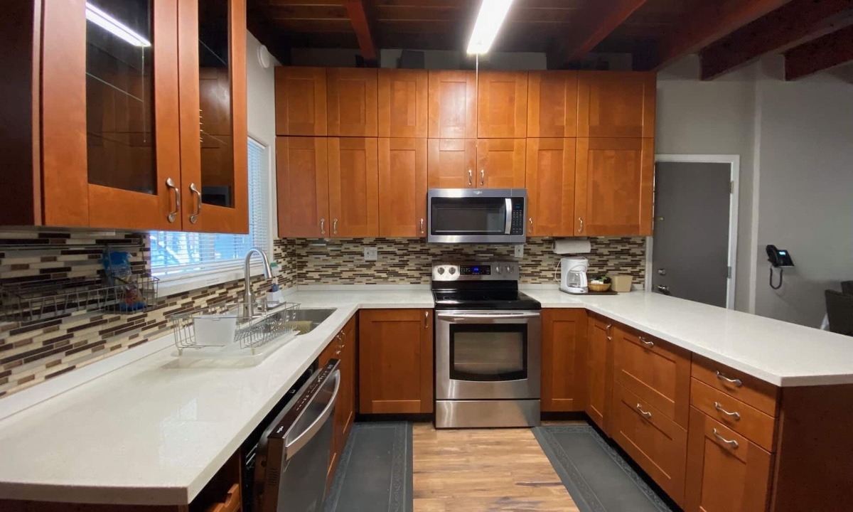 Tahoe Valley House | Apex Inn