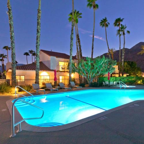 La Quinta House | Avocado Toast - Steps To Tennis, Pickleball, Golf