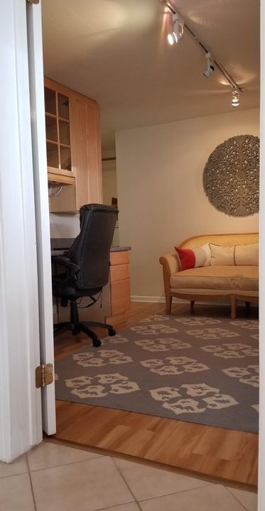 Middletown Apartment | Bankers/Mission Hills Private 1+Bdr/1Bth Garden Apartment