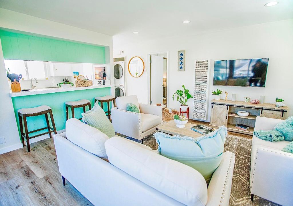 The Strand Apartment | Beach House Steps to the Sand!