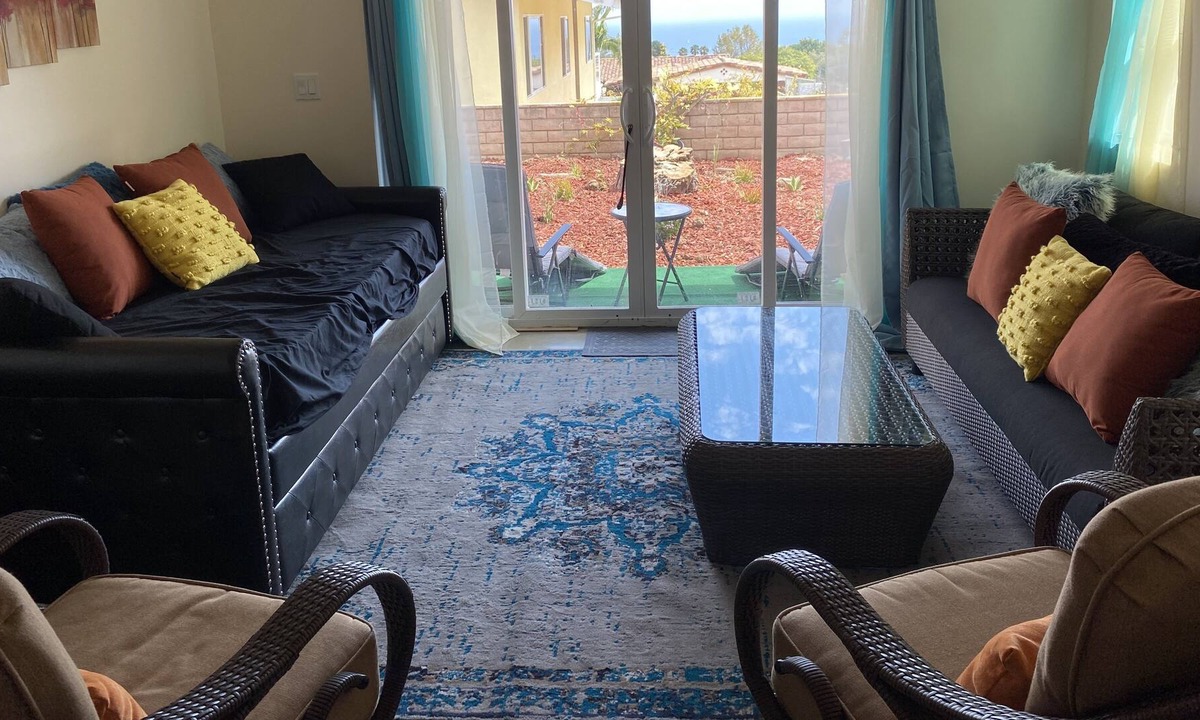Rancho Palos Verdes House | Brand new Guest House w/Ocean Views! 20 min walk to ABALONE Cove beach in RPV