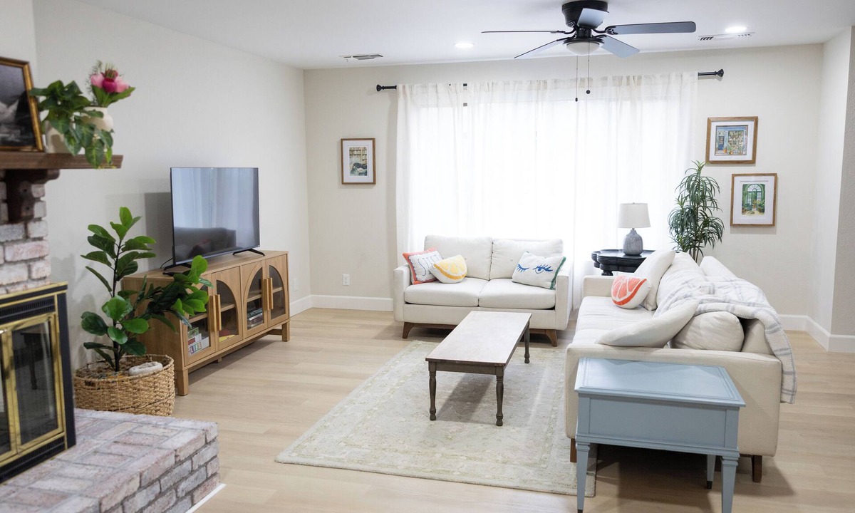 Redding House | Bright & Cozy 3-Bed Home with Large Deck — Minutes from Redding’s Best Outdoors