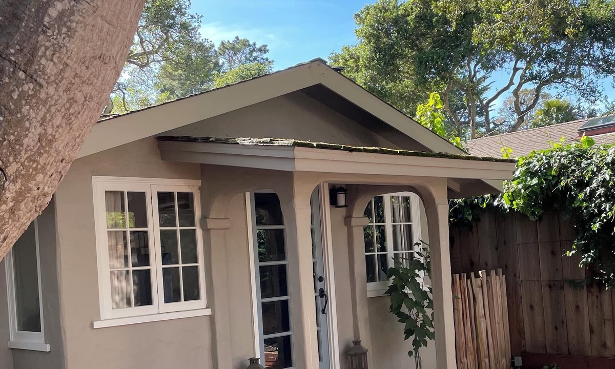 Northeast Carmel House | Carmel-by-the-Sea Cottage-Great Walking Location