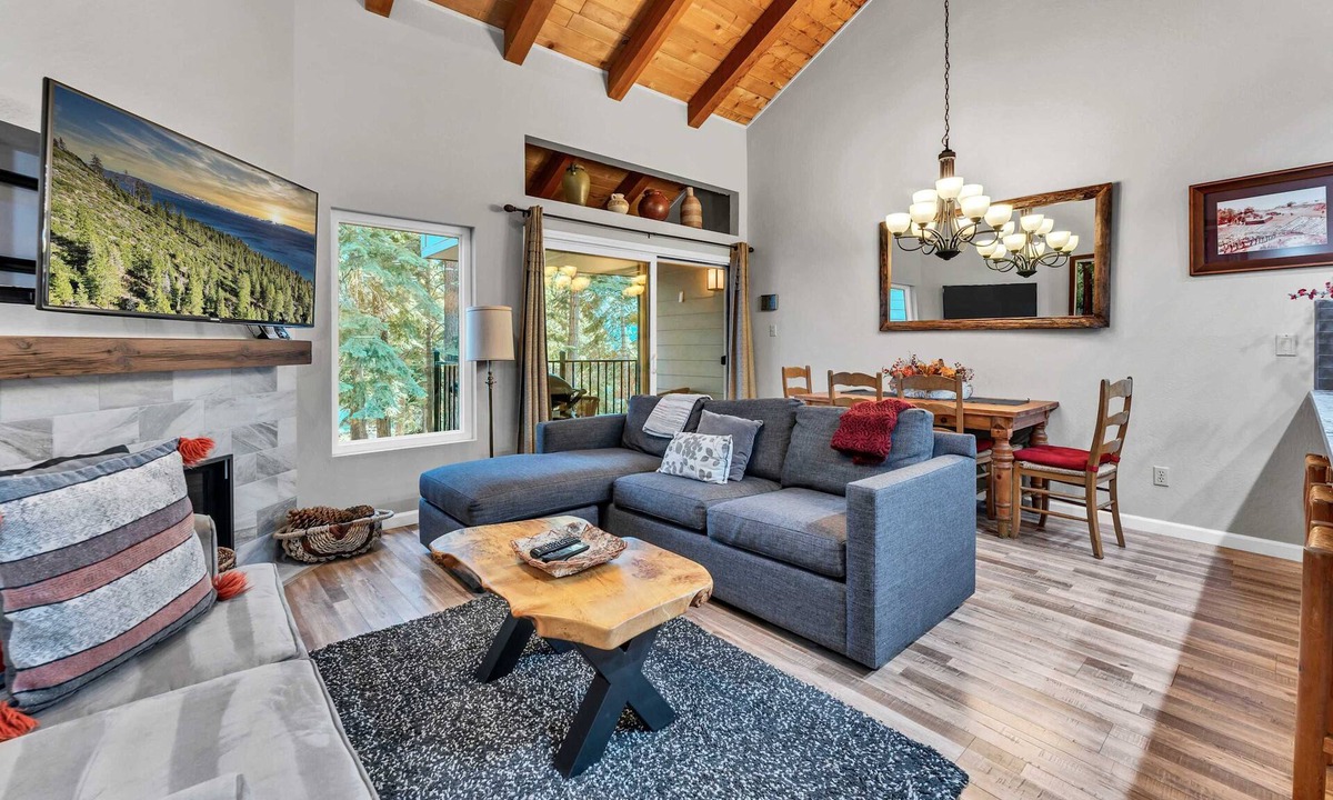 Carnelian Woods Condo | Carnelian Bay 2BR + Loft, Near Beach & Trails