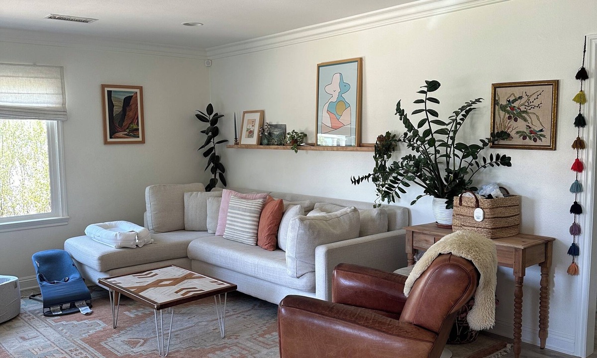 Westchester House | Centrally-located, family-friendly Westchester home