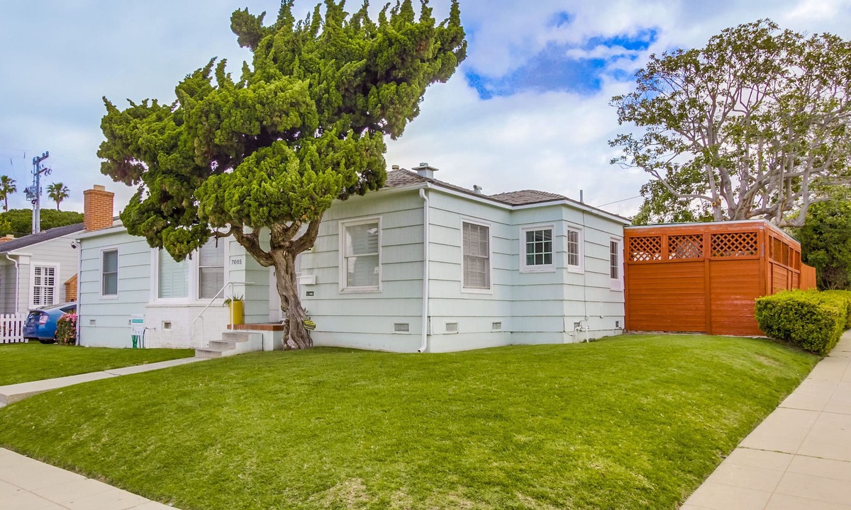 Village of La Jolla House | Charming House in La Jolla Neighborhood Just 2 Blocks from the Beach!
