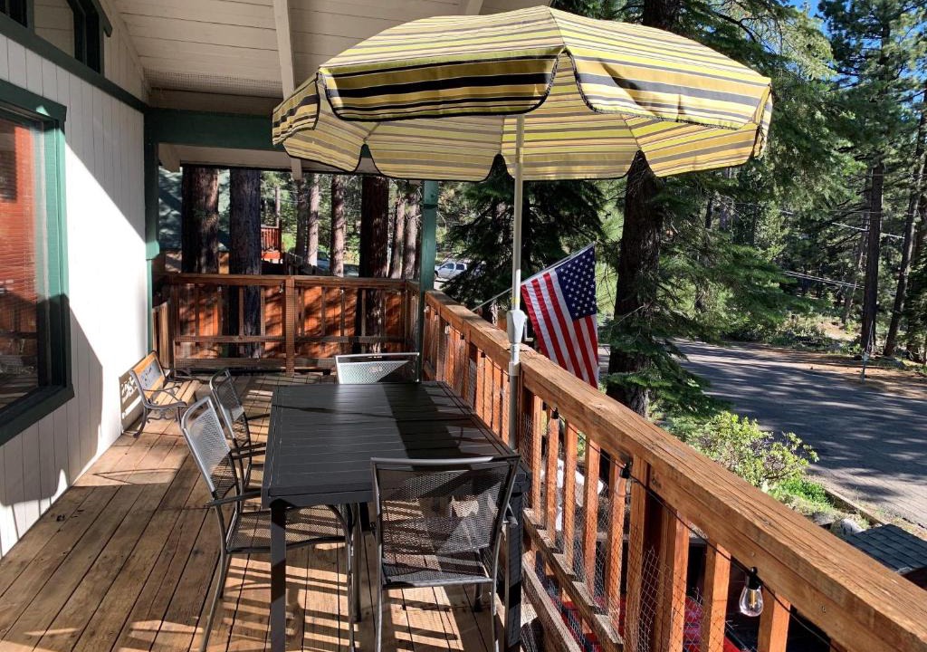 Country Club Estates House | Cherry Hills Cabin