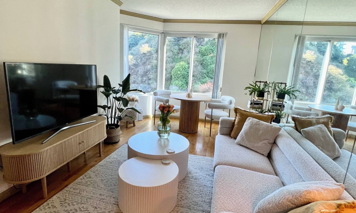 Telegraph Hill Apartment | Chic 1-bedroom with fitness room, suna and WiFi in brilliant San Francisco