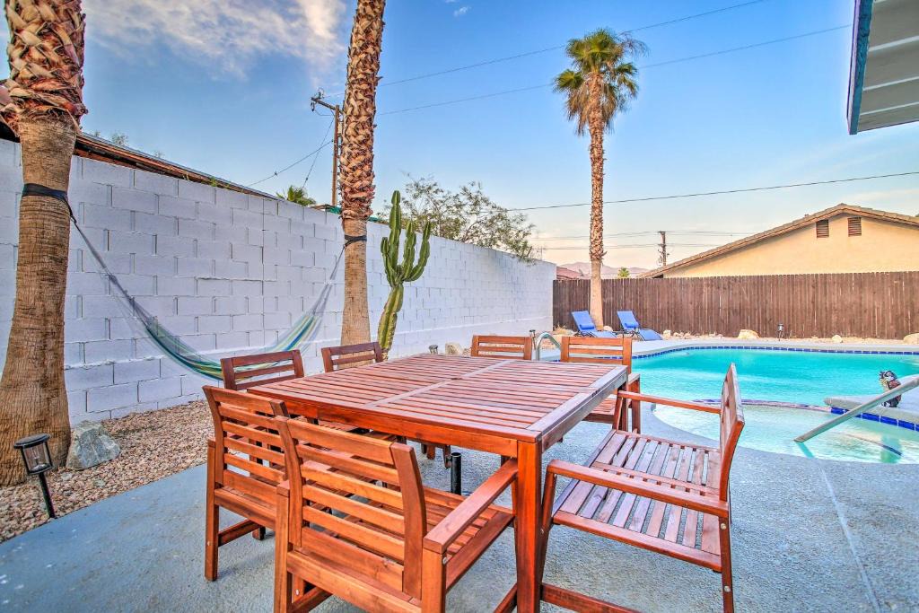 Desert Hot Springs House | Chic Desert Hot Springs Oasis with Game Room!