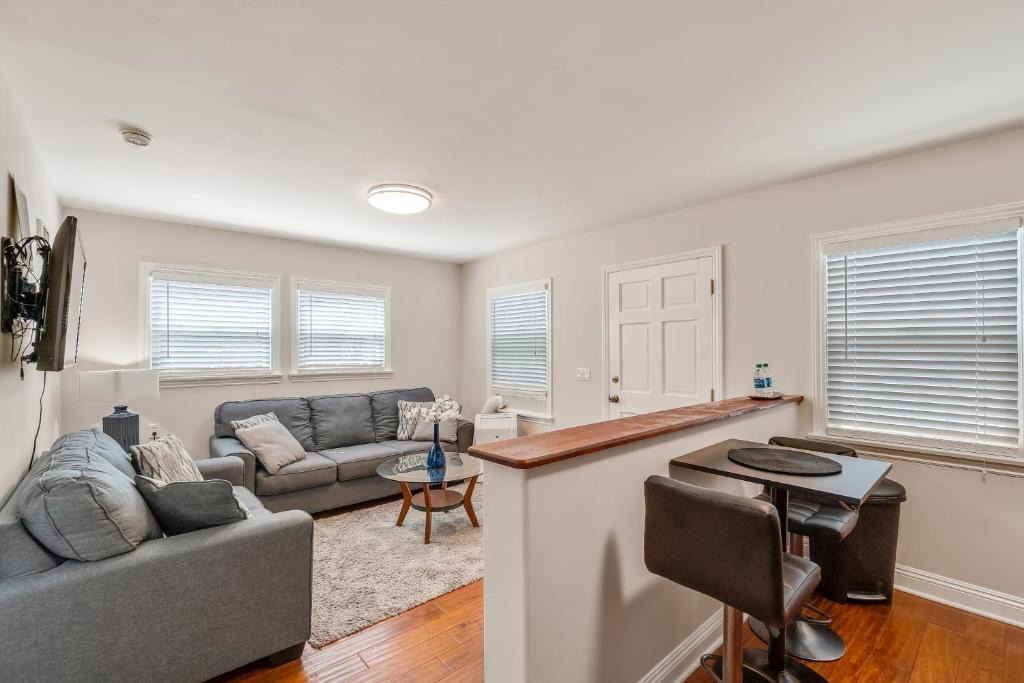 Cortez Hill House | Cortez Hill Getaway