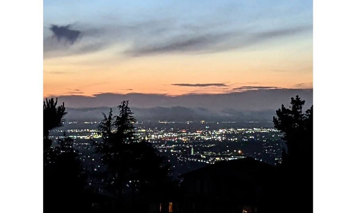 Castro Valley House | Country Cottage in the w Gorgeous San Francisco Bay Area Views on 2acres!