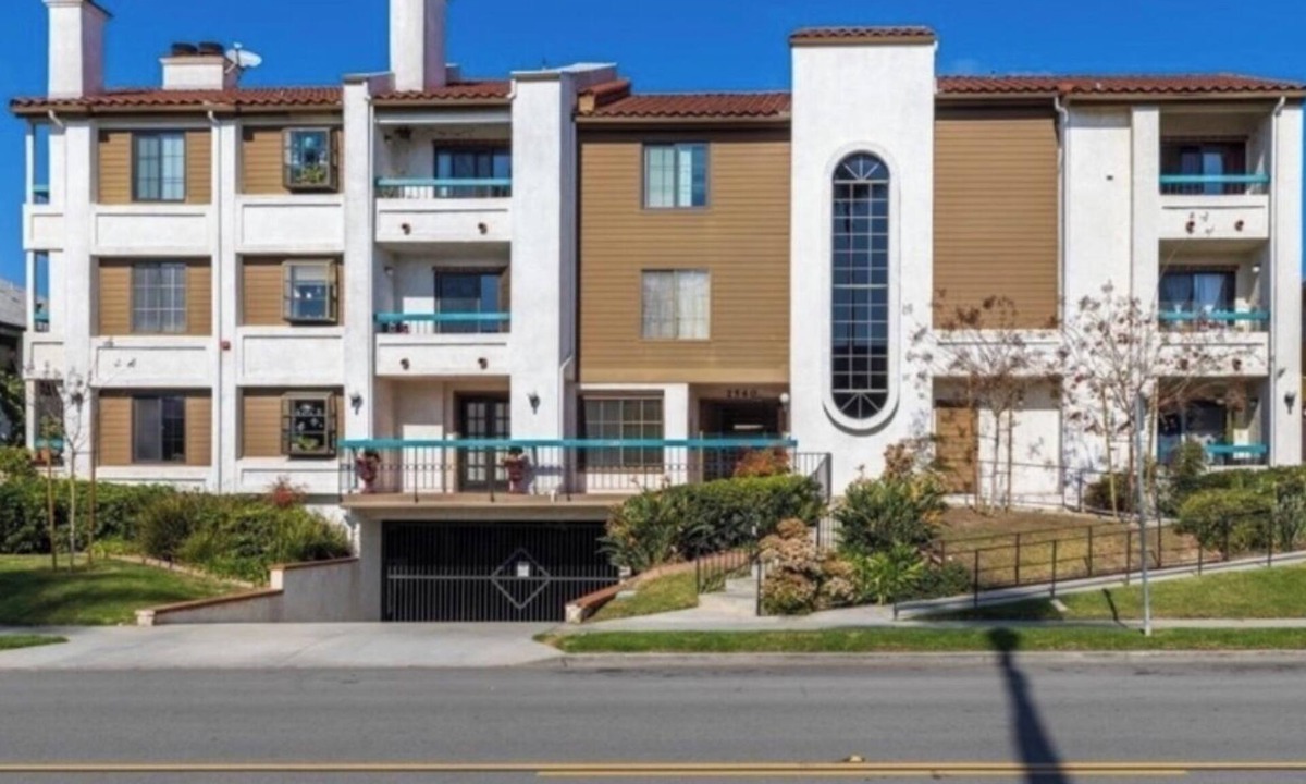 San Diego Condo | Cozy 2-bedroom condo in charming heart of San Diego close to everything!