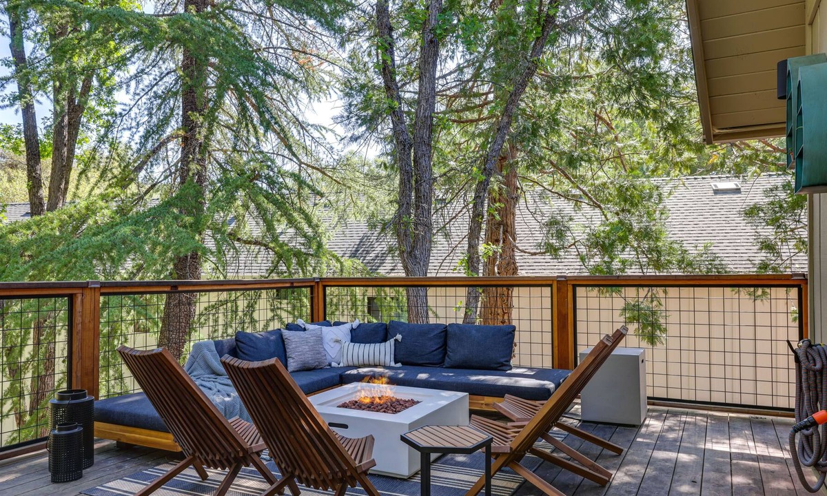 Groveland Cabin | Cozy A-Frame Cabin in Groveland - Near Lake!