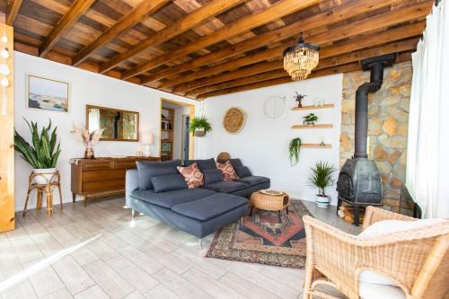 Twentynine Palms House | Desert Escape+Art studio+Trailer