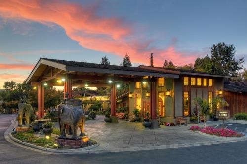 Dinah Garden Hotel | Palo Alto