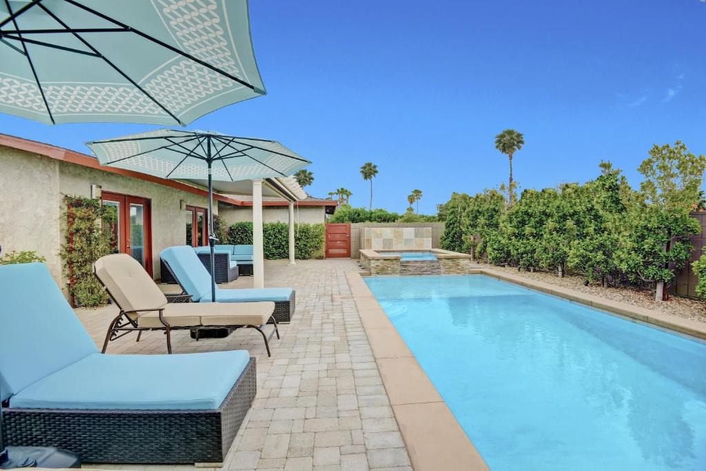 Desert Park Estates House | East Bellamy Escape Permit# 3804