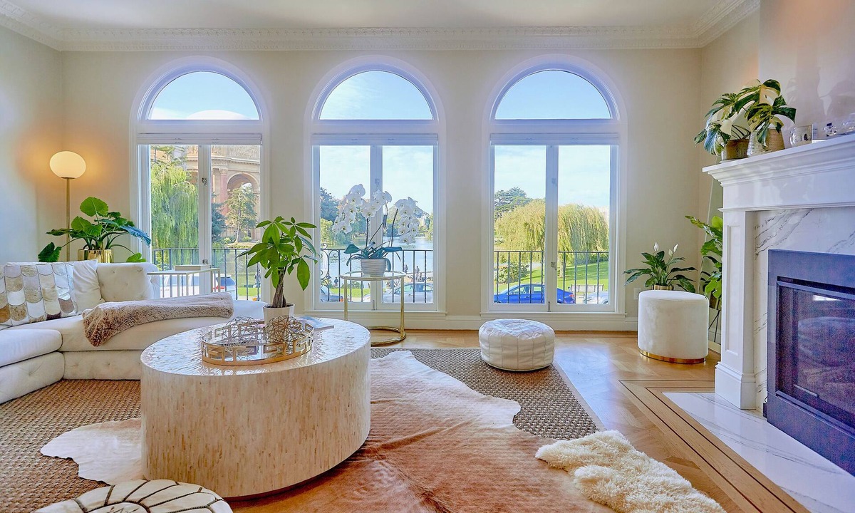 Marina District House | Elevate Your San Francisco Experience: Luxe Living with Panoramic Pacific Views