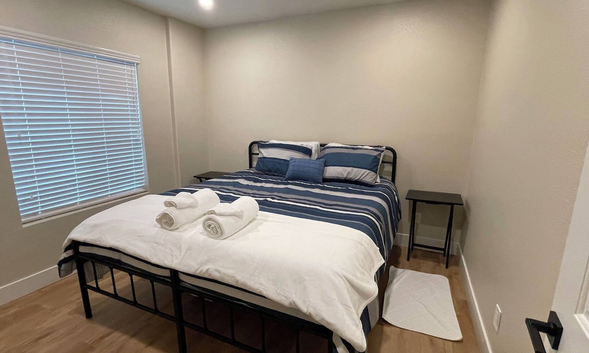 Lathrop Apartment | Enjoyable 1-bedroom apartment with AC in charming Lathrop