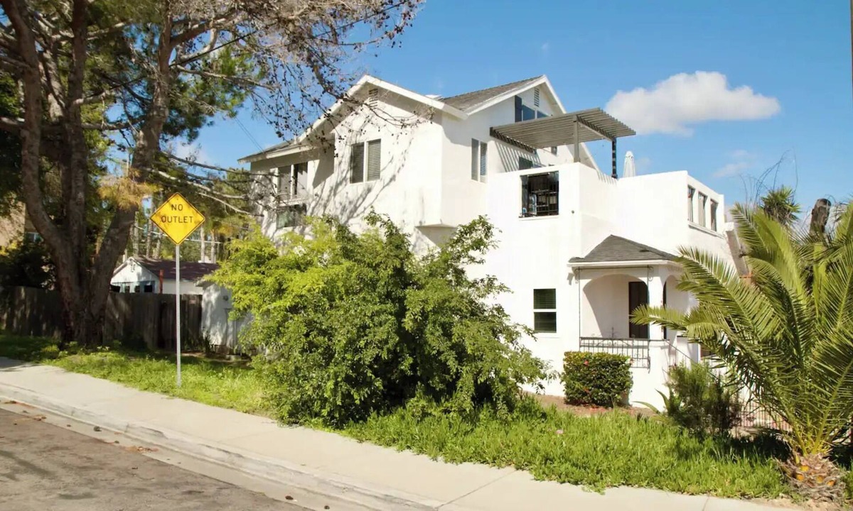 Pacific Beach House | Fabulous 5-bedroom house in sunny San Diego