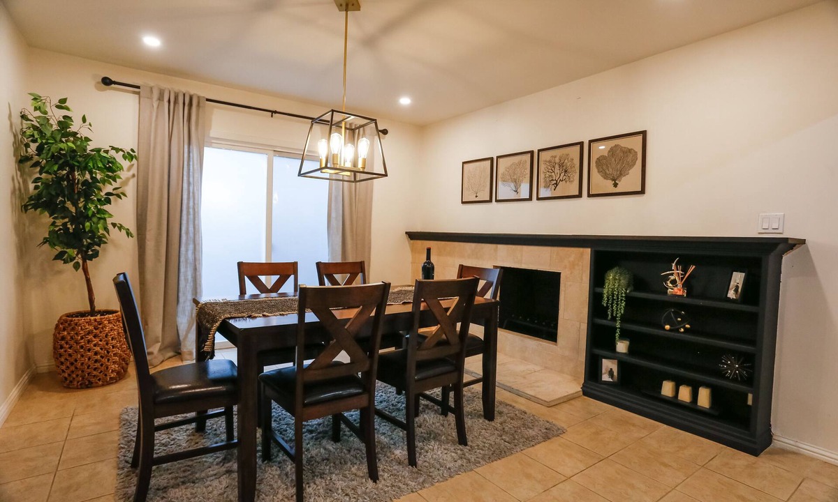 West Hills House | Gorgeous 2BD/2B with amazing outdoor experience