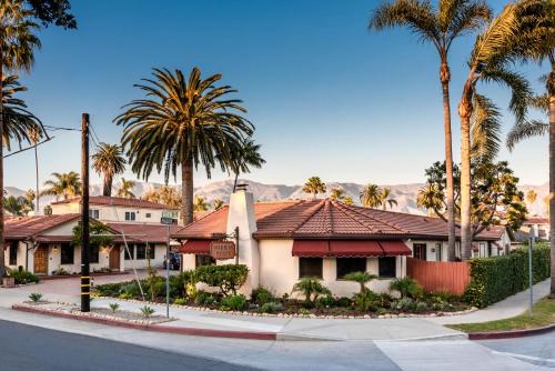Inn | West Beach