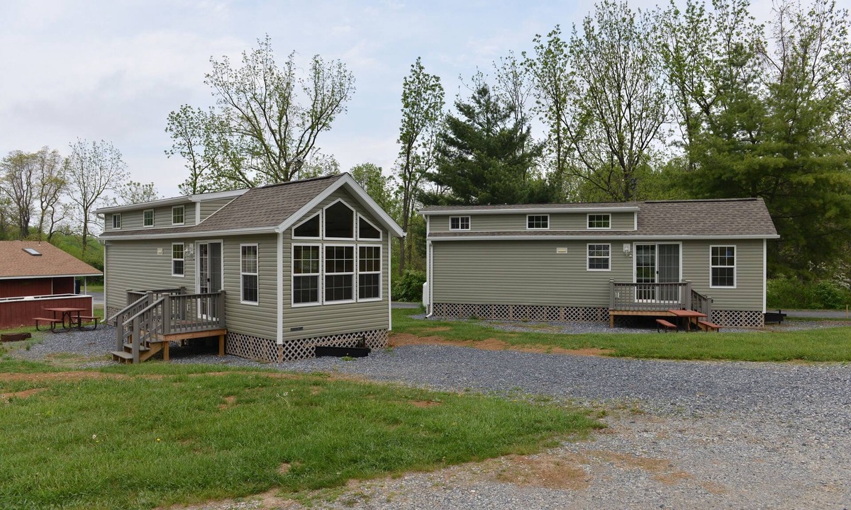 Lebanon - Pine Grove RV Rental | Hershey RV & Camping Resort